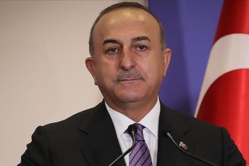 Ministrul Çavușoğlu a vorbit despre reîntoarcerea refugiaților sirieni în țara lor